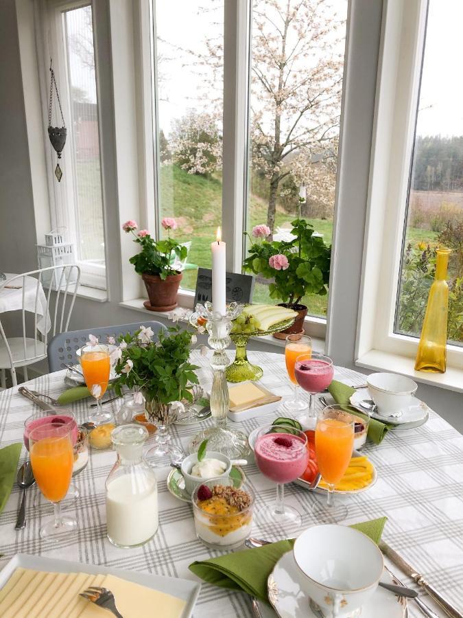Tuna Orangeri Nyköping Extérieur photo